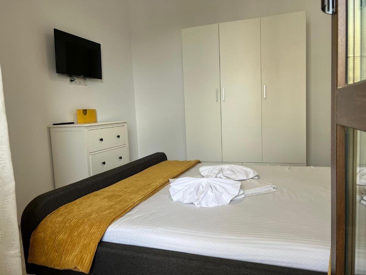 Studios & Apartments Palas By Glam At Lazar Towers Iasi Luaran gambar