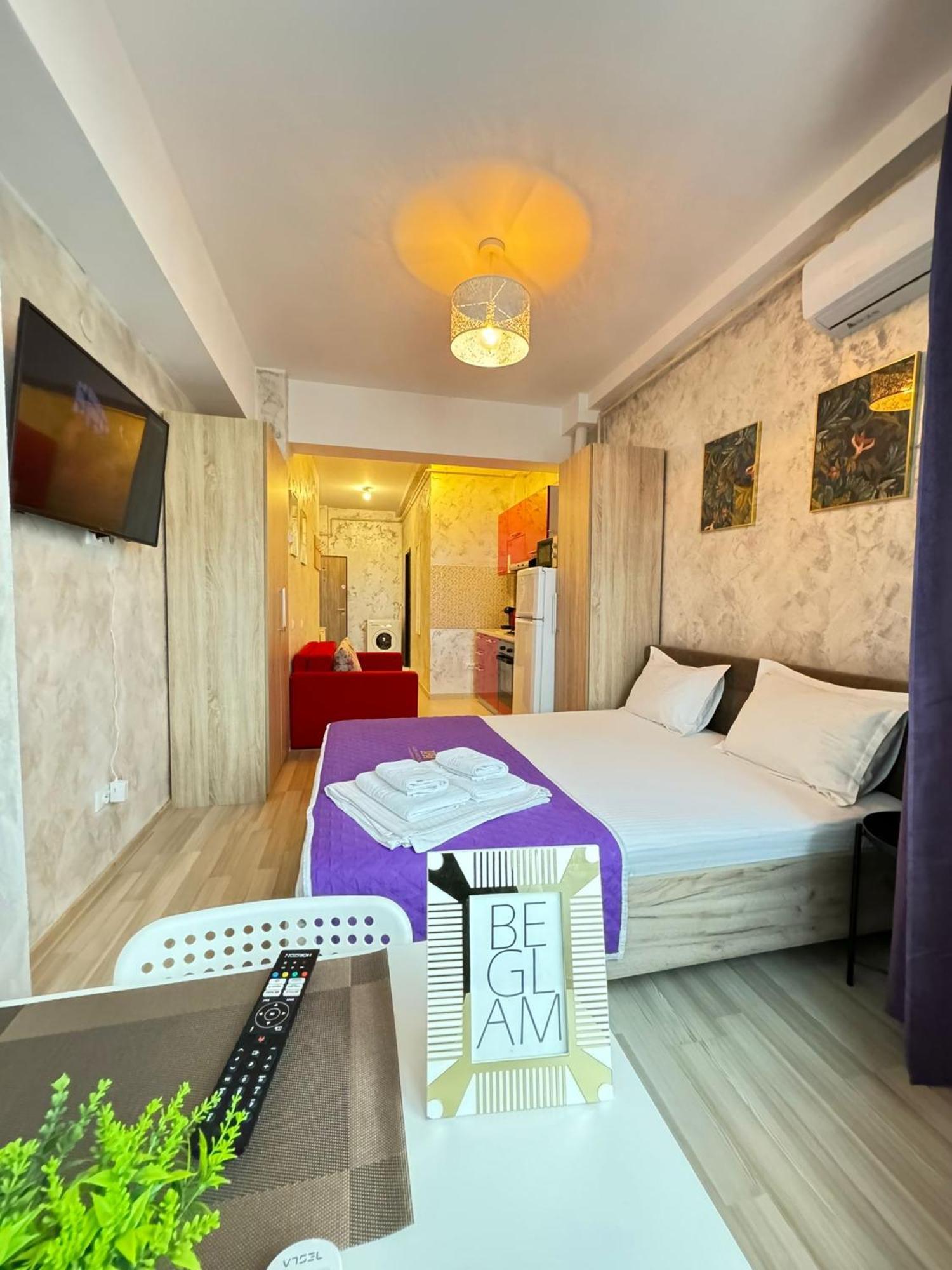 Studios & Apartments Palas By Glam At Lazar Towers Iasi Luaran gambar