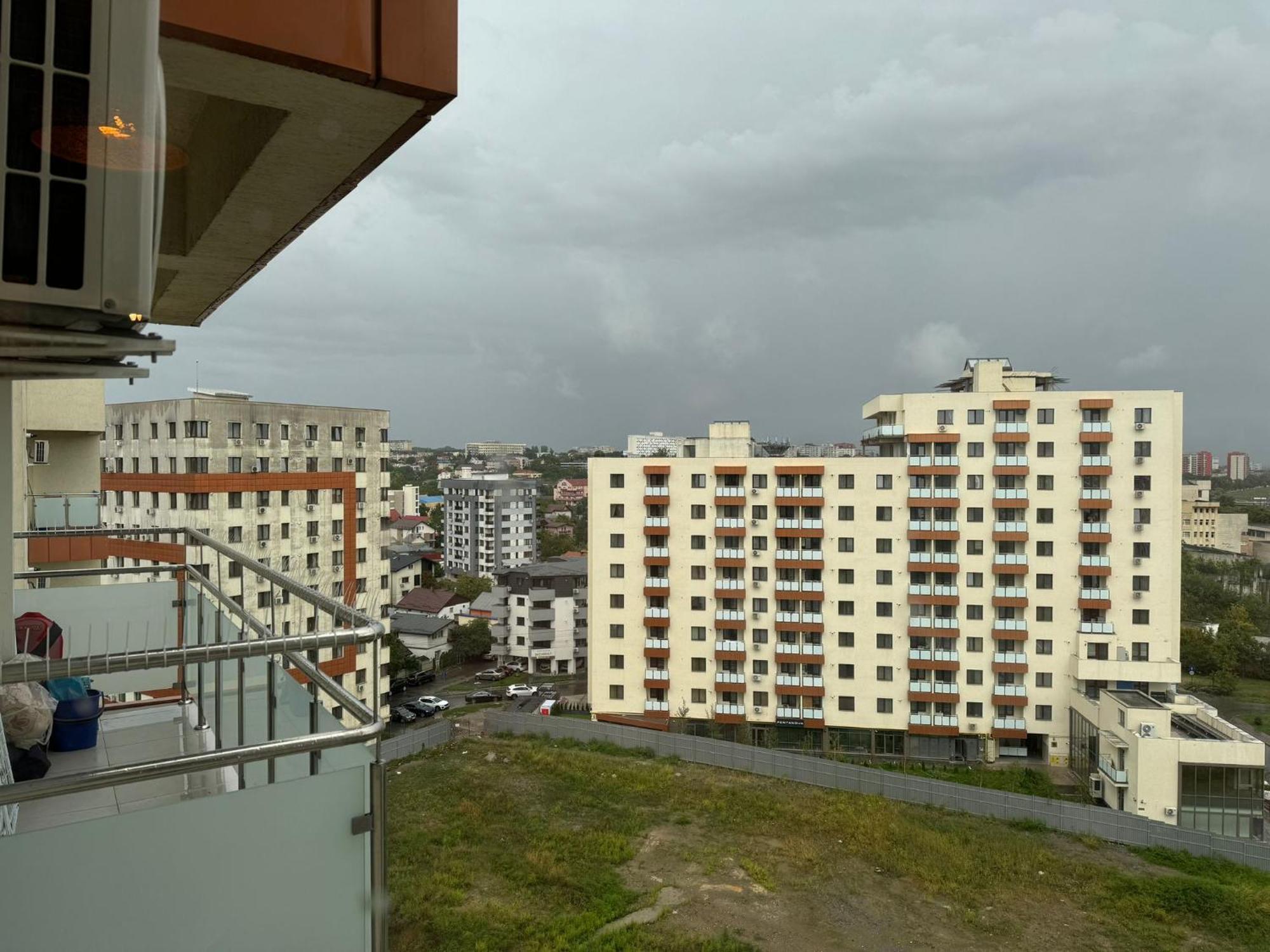Studios & Apartments Palas By Glam At Lazar Towers Iasi Luaran gambar